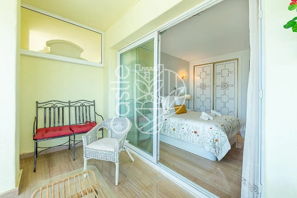 Malaga Puerto Benalmadena: Seaside Apartment with Pool and Marina Views  Benalmadena